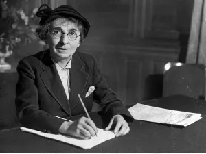 Isobel McLennan March 1954 Civil Service Equal Pay Former Suffragette Isobel McLennan March 1954 Civil Service Equal Pay Former Suffragette