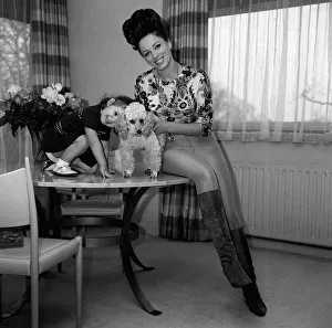 Jackie Collins January 1964 authoress & actress with her daughter Jackie Collins January 1964 authoress & actress with her daughter