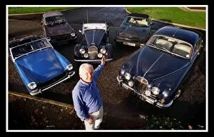 Images Dated 30th November 1999: Jaguar Cars November 1999 man standing with cars
