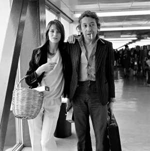 Images Dated 25th April 1977: Jane Birkin and Serge Gainsbourg at London Airport April 1977