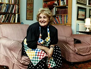 Jean Boht Actress sitting in living room at home December 1988 Jean Boht Actress sitting in living room at home December 1988