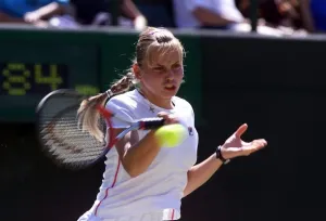 Jelena Dokic tennis player at Wimbledon July 1999 on her way to losing against Alexandra Jelena Dokic tennis player at Wimbledon July 1999 on her way to losing against Alexandra