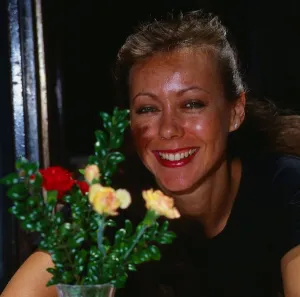 Images Dated 1st March 1990: Jenny Agutter sitting at table March 1990