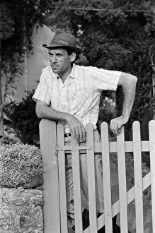 Images Dated 30th August 1972: Jeremy Thorpe holidaying at home at his thatched cottage near Cobbaton, Umberleigh, Devon
