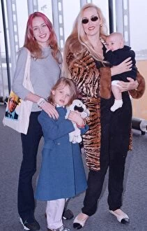 Images Dated 10th April 1998: Jerry Hall Supermodel at London Airport April 1998 with her Family Scarlette