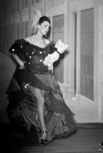 00192 Gallery: Jessie Matthews during her performance in the play 'Come Out and Play'