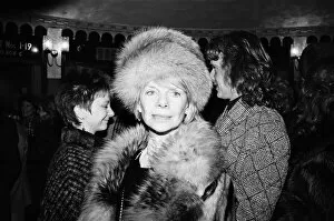 Images Dated 8th February 1986: Jill Bennett attends a performance of Evita in London. 8th February 1986