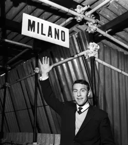 Jimmy Greaves waves upon his arrival in Milan, Italy to join AC MIland for an £80 Jimmy Greaves waves upon his arrival in Milan, Italy to join AC MIland for an £80