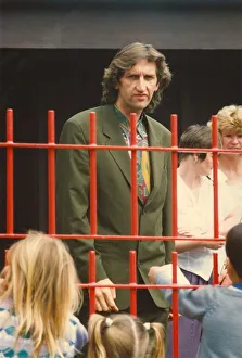 Images Dated 6th June 1991: Jimmy Nail was the centre of attraction to the children of Walker as he returned to his