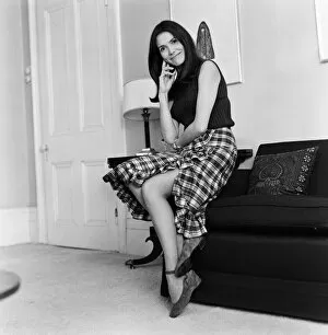 Televison Gallery: Joan Bakewell at home in Primrose Hill. 22nd October 1971