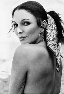 Images Dated 10th June 1977: Joan Collins the actress at the 1977 cannes film festival June 1977