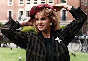 Images Dated 8th June 1989: Joanna Lumley the actress, June 1989