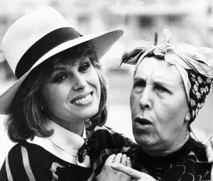 Images Dated 26th January 1984: Joanna Lumley actress with Kathy Staff who plays Norah Batty at a gala