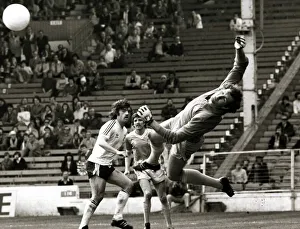 Images Dated 1st April 1982: Joe Corrigan of manchester City - April 1982