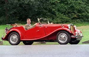 JOE ODONNELL WITH HIS VINTAGE MG7 December 1998 Red paintwork JOE ODONNELL WITH HIS VINTAGE MG7 December 1998 Red paintwork