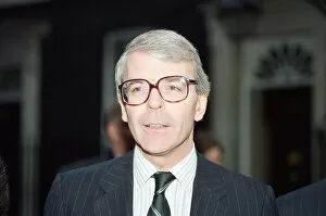 Images Dated 26th November 1990: John Major at 10 Downing Street following the Prime Ministers resignation