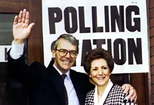 Images Dated 10th April 1992: John Major MP with wife at the polling station in his constituency of Huntingdon to cast