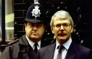 John Major with the policeman on duty outside No 10 Downing Street 1992 John Major with the policeman on duty outside No 10 Downing Street 1992