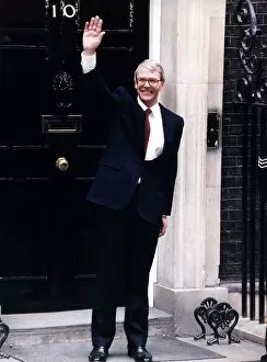 Images Dated 10th April 1992: John Major Prime Minister celebrating election victory at 10 Downing Street at lunchtime