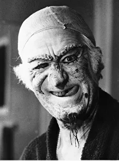 Jon Pertwee actor in makeup before his performance as Worzel Gummidge at Cambridge Jon Pertwee actor in makeup before his performance as Worzel Gummidge at Cambridge