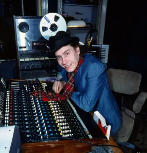 Jools Holland in recording studio April 1984 Jools Holland in recording studio April 1984