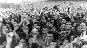 Core61 Gallery: Jubilant crowds celebrate Cardiff Citys 1-0 defeat of Aston Villa in front of a 55