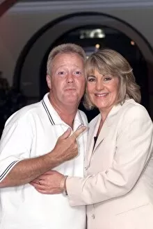 Images Dated 26th August 1999: Keith Chegwin TV Presenter August 1999 Pictured with Nina Myskow Mirror Staff