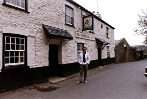 Keith Floyd Television Chef outside The Maltsters Arms near Totnes Devon *** Local Keith Floyd Television Chef outside The Maltsters Arms near Totnes Devon *** Local