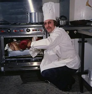 Ken Buchanan boxer February 1976 Chef hat uniform oven wearing boxing gloves Ken Buchanan boxer February 1976 Chef hat uniform oven wearing boxing gloves