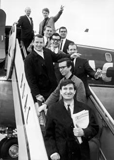 Kenny Ball and his Jazzmen leaving London for New York after waiting for work permits Kenny Ball and his Jazzmen leaving London for New York after waiting for work permits