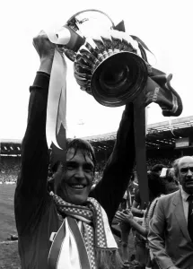 Kenny Dalglish of Liverpool with FA Cup 1986 Kenny Dalglish of Liverpool with FA Cup 1986