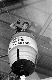 Images Dated 3rd February 1981: Kevin Evans: Barrel Stunt: Kevin Evans 19 year old world record attempt at staying in a