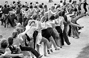 Images Dated 17th June 1978: King Conga at Oxford: More than 1800 theological students from Wycliffe Hall