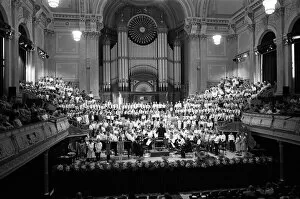 Images Dated 13th May 1992: Kirklees Primary School Music Festival - Hundreds of Kirklees primary schoolchildren will