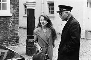 Images Dated 19th March 1986: Koo Stark outside her Belgravia flat this afternoon, Wednesday 19th March 1986