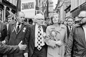 Images Dated 3rd June 1983: Labour leader Michael Foot electioneering in Yorkshire. 3rd June 1983