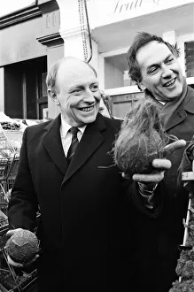 Labour leader Neil Kinnock juggles with produce at a market in Wandsworth, London Labour leader Neil Kinnock juggles with produce at a market in Wandsworth, London
