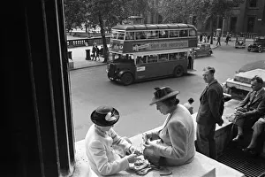 Ladies eating their packed lunch in Trafalgar Square, London, 26th August 1946 Ladies eating their packed lunch in Trafalgar Square, London, 26th August 1946