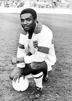 Images Dated 5th December 2012: Laurie Cunningham, England Player, 14th November 1978