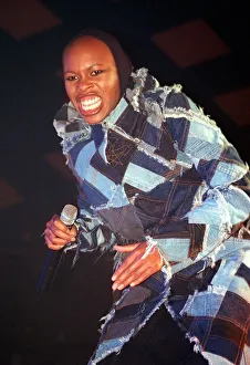 Lead singer Skin October 1999 Skunk Anansie at the Barrowlands in Glasgow Lead singer Skin October 1999 Skunk Anansie at the Barrowlands in Glasgow