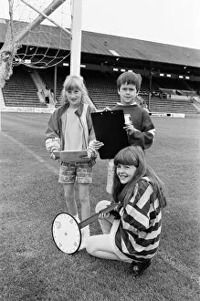 Images Dated 11th September 1991: Learning through football... Holmfirth Junior School pupils Sophie Carr (front)