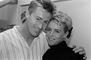 Images Dated 6th August 1987: Lee Chapman footballer with actress wife Leslie Ash, August 1987