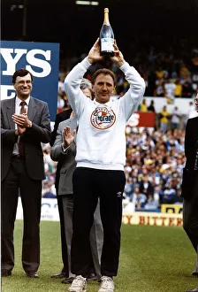 Leeds manager Howard Wilkinson with The Barclays League trophy Leeds manager Howard Wilkinson with The Barclays League trophy