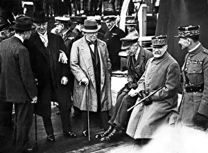 00916 Gallery: Left to right, David Lloyd George (standing, facing camera with walking stick), Gen
