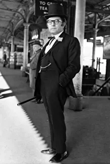 Leo Abse, Labour MP for Ponytpool. Circa 1962 Leo Abse, Labour MP for Ponytpool. Circa 1962