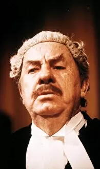 Leo Mckern the actor from Rumpole and the Bailey A©Mirrorpix
