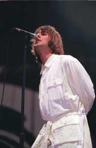 LIAM GALLAGHER - SINGER WITH POP GROUP OASIS PERFORMING AT KNEBWORTH LIAM GALLAGHER - SINGER WITH POP GROUP OASIS PERFORMING AT KNEBWORTH