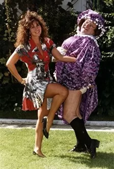 Images Dated 7th September 1992: Linda Lusardi Model dancing with Les Dawson