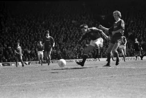 Liverpool 0 v. Sunderland 1. Division One Football. May 1981 MF02-27-013 Liverpool 0 v. Sunderland 1. Division One Football. May 1981 MF02-27-013