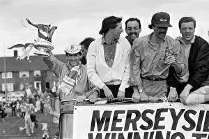 Images Dated 11th May 1986: Liverpool FC, Homecoming Victory Parade after winning the FA Cup